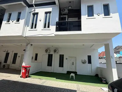 4 Bedroom Terraced Duplex — Lekki, Lagos