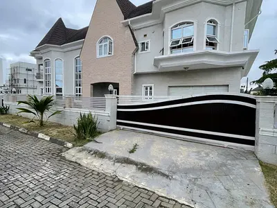 Luxury 5 Bedroom Fully Detached Duplex with BQ — Luxury 5 Bedroom Fully Detached Duplex with BQ in Orchid, Lekki, Lagos