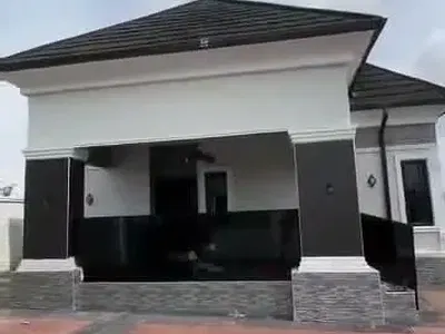Super-Standard 4-Bedroom Bungalow with Solar + Security House — Evhuomoma Community, Sapele Road By-Pass, Benin, Oredo, Edo