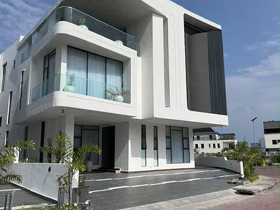 Elegant Luxury 5 Bedroom Detached Duplex with a Swimming Pool, Cinema, — Osapa, Lekki, Lagos