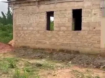 Uncompleted 3-Bedroom Bungalow on 50×100 --- Avbiakagba, Benin City — Avbiakagba Community, Ikpoba Okha Lga, Benin, Oredo, Edo