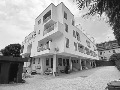Exquisite Spacious 4 Bedroom Terrace Duplex with BQ — Victoria Island (VI), Lagos