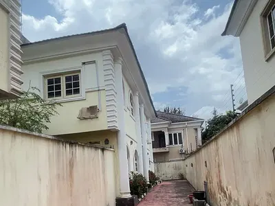 5 Bedroom Duplex with BQ — Lekki, Lagos