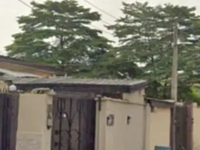3 Bedroom Bungalow — Otedola Estate, Omole Phase 2, Ikeja, Lagos