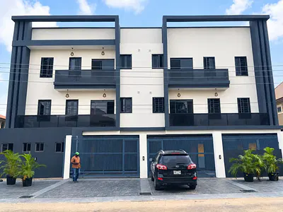 2 Bedroom Apartment — Magodo GRA 2, Abdul Quadri Adebiyi Street, Magodo Phase 2, Magodo, Lagos