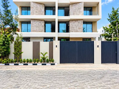 2 Bedroom Apartment with BQ — Lekki Phase 1, Lekki, Lagos