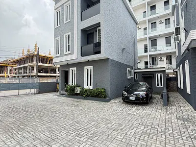 5 Bedroom Detached Duplex with BQ — Lekki Right, Lekki Phase 1, Lekki, Lagos