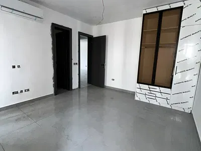 Elegant 2 Bed Block of Flats with BQ, Gym &elevator — Lekki, Lagos