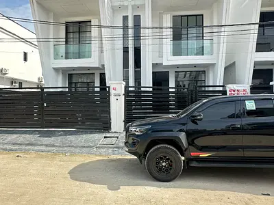 Lovely 4 Bedroom Semi Detached Duplex with BQ — Lekki, Lagos