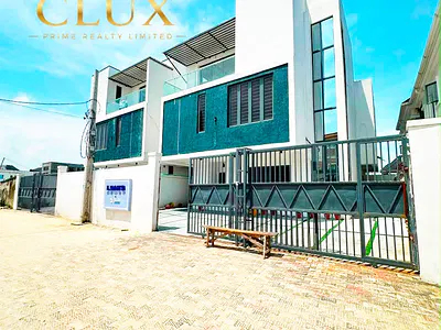 4 Bedroom Detached House with BQ — Ologolo, Lekki, Lagos