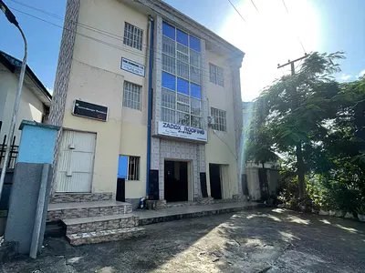 A Commercial Building — Edet Akpan Avenue, 4lanes, Uyo, Akwa Ibom