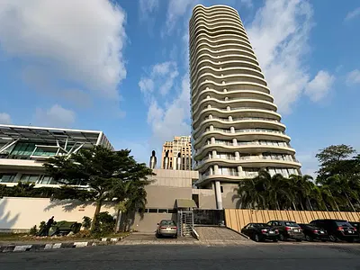 Ultra-Luxury 4-Bedroom Lagoon-View Maisonette — Ikoyi, Lagos