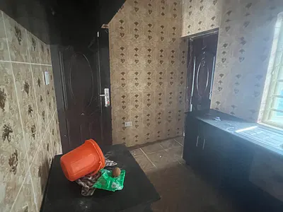Luxury Beautiful 2 Bedroom Flat Upstairs and Downstairs — Mobil Road, Ilaje, Ajah, Lagos