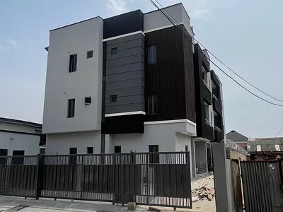 Spaciously Built 3 Bedroom Apartment — Gbagada, Lagos