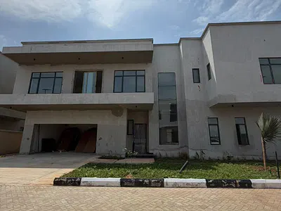 5 Bedroom Detached House with Swimming Pool — Freedom Way, Lekki Phase 1, Lekki, Lagos