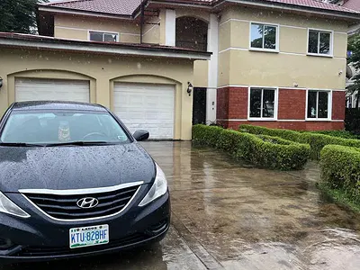 5 Bedroom Detached House with Guest Chalet — Nicon Town, Ikate, Lekki, Lagos