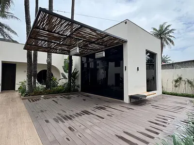 Office Space — Mekunwen Road, Ikoyi, Lagos