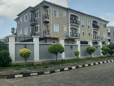 Fully Serviced 3 Bedroom Apartment with BQ, Pool & Gym — Ikoyi, Lagos