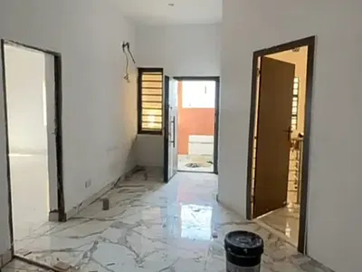 Spacious Upstairs Mini Flat (Video) — Ologolo, Lekki, Lagos
