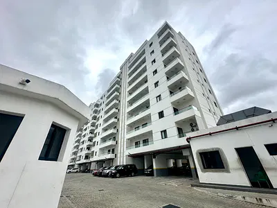 Beautiful 4 Bedroom Apartment — Ikoyi, Lagos