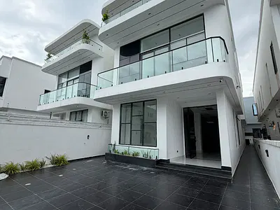 5 Bedroom Refined Living Fully Detached Duplex — Lekki, Lagos