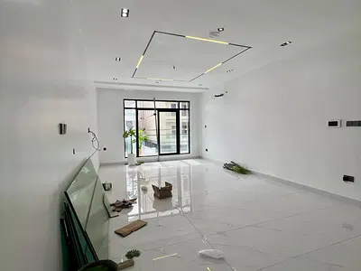 1 Bedroom Flat — Lekki Phase 1, Lekki, Lagos