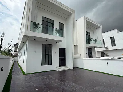 5 Bedroom Fully Detached Duplex with BQ and Swimming Pool — Lekki, Lagos