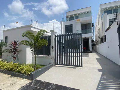 Luxury Five Bedroom Detached Duplex — Lekki, Lagos