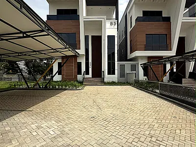5 Bedroom Luxury Duplex with BQ — Katampe, Abuja