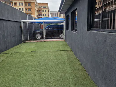 Fully Serviced 3 Bedroom Spacious and Detached Self Compound Bungalow — Ihuntayi Street, Oniru, Victoria Island (VI), Lagos