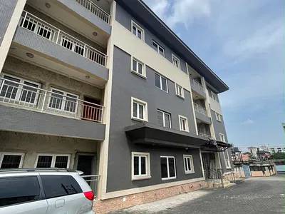 27 Rooms Hotel Sitting on 1,400 SQM — Victoria Island (VI), Lagos