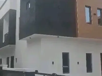 Top Notch 4 Bedroom Detached House — Gbagada, Lagos