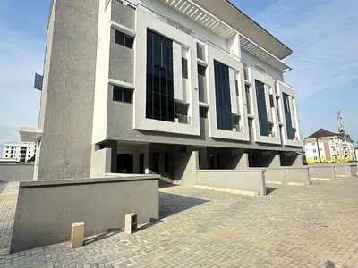 Exquisitely Finished 4 Bedroom Terraced Duplex — Lekki, Lagos