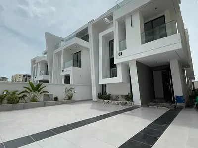 Luxury 6 Bedroom Fully Detached Duplex with Pool, Cinema — Lekki Phase 1, Lekki, Lagos