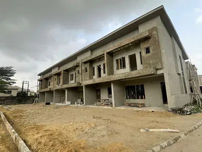 4 Bedroom Penthouse — Bloom Residences, Osapa, Lekki, Lagos