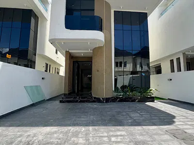 Beautifully Built 5 Bedroom Detached Duplex with BQ — Lekki, Lagos