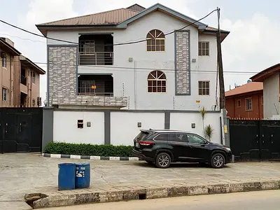 Hotel with 35 Rooms — Arepo Major Road, Berger, Arepo, Ogun