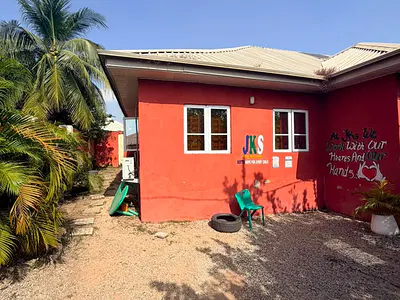Nicely Built 3 Bedroom Bungalow in a Private Compound — Phase 4, Kubwa, Abuja