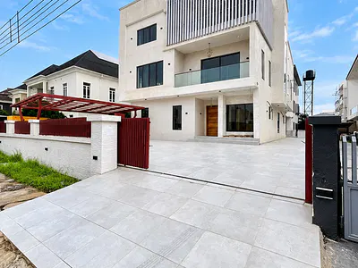 5 Bedroom Fully Detached Duplex — Lekki, Lagos