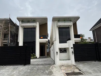 Luxury 5-Bedroom Detached Duplex with Swimming Pool & BQ — Lekki, Lagos