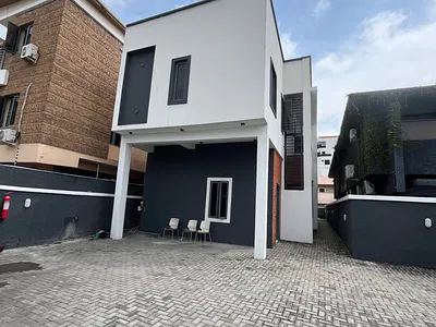 1 Bedroom Flat — Lekki, Lagos