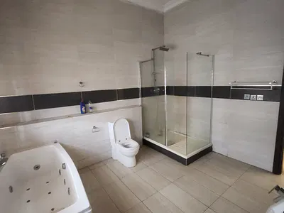 Clean Spacious 4 Bedroom Terrace Duplex with BQ, Kitchenette, Pri/Backy — Lifecamp by Polaris (Tarred Rd), Life Camp, Abuja