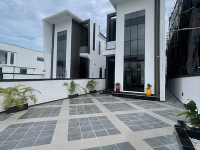Stunning 5 Bedroom Detached Duplex — Ikota, Lekki, Lagos