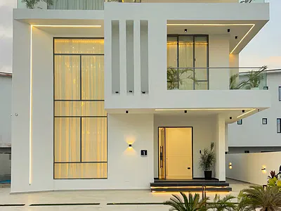 5 Bedroom Fully Detached Home — Lekki, Lagos