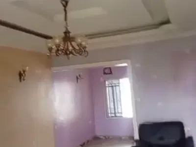 Well Built 2 Bedrooms Flat — Fo1 Layout, Fo1 Layout, Kubwa, Abuja