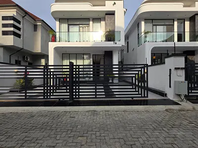 5 Bedroom Fully Detached Duplex — Lekki, Lagos