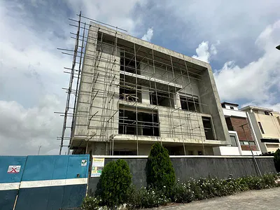 5 Bedroom House Off-Plan — Ikoyi, Lagos