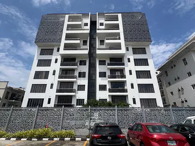 4 Bedroom Apartment with Swimming Pool and Gym — Ikoyi, Lagos