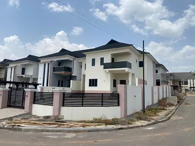 4 Bedroom Corner Piece Duplex — Cluster H, Admiralty Estate, Asokoro District, Abuja