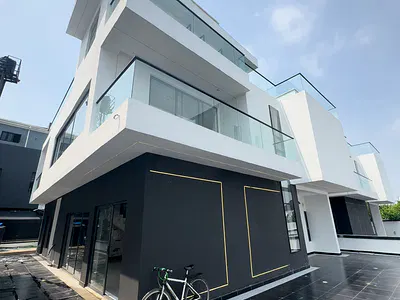 5-Bedroom Detached House — Lekki, Lagos